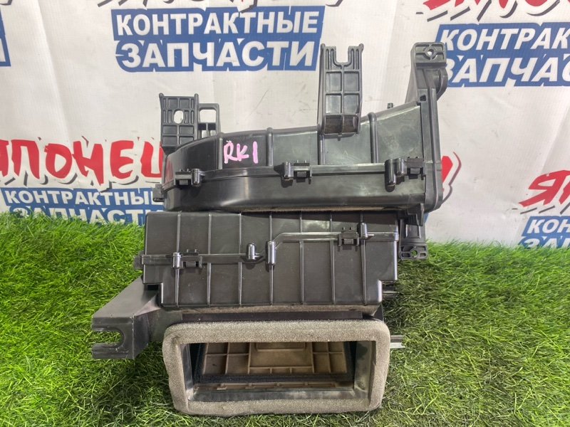 Корпус воздушного фильтра HONDA STEPWGN RK1 R20A (б/у)