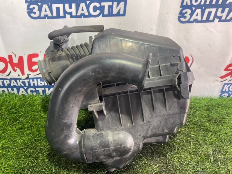 Корпус воздушного фильтра TOYOTA COROLLA  FIELDER NZE161 1NZ-FE (б/у)