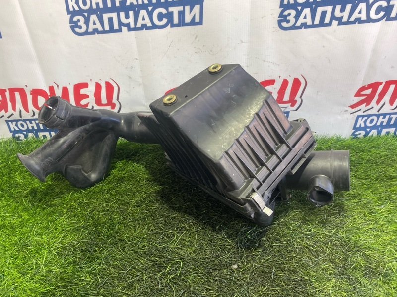 Корпус воздушного фильтра NISSAN AD VY11 QG13DE (б/у)