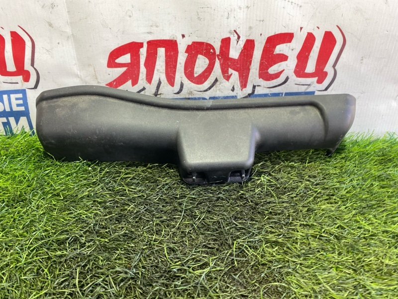 Крышка домкрата TOYOTA RACTIS NCP125 1NZ-FE (б/у)