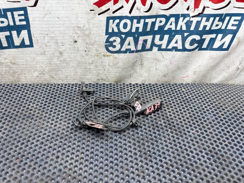 Датчик abs TOYOTA RAV4 ACA33 2AZ-FE передний правый (б/у)