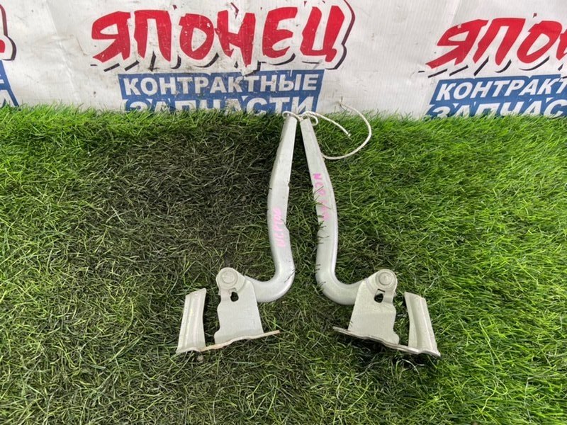 Петля капота TOYOTA RACTIS NCP100 1NZ-FE (б/у)