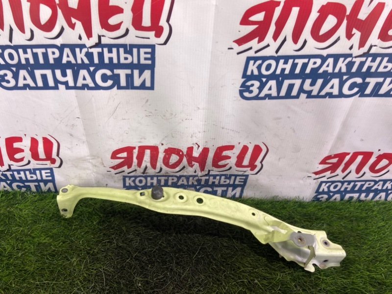 Планка радиатора TOYOTA PORTE NCP141 1NZ-FE передняя левая (б/у)