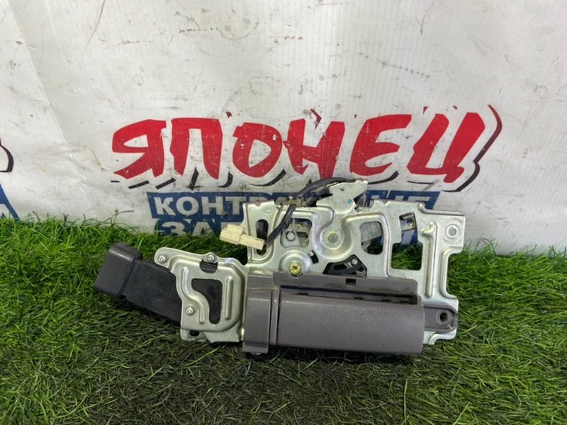Замок двери TOYOTA ALPHARD MNH15 1MZ-FE задний левый (б/у)