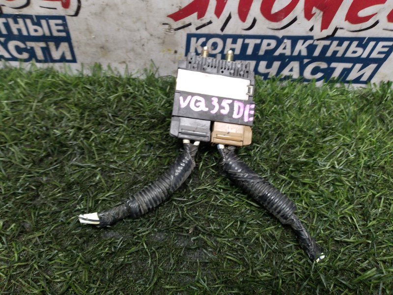 Блок предохранителей аккумулятора NISSAN FAIRLADY Z Z33 VQ35DE (б/у)