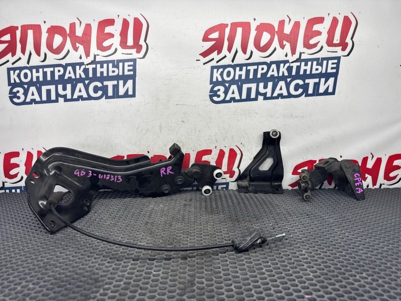 Ролик раздвижной двери HONDA FREED GB3 L15A 2010 правый (б/у)