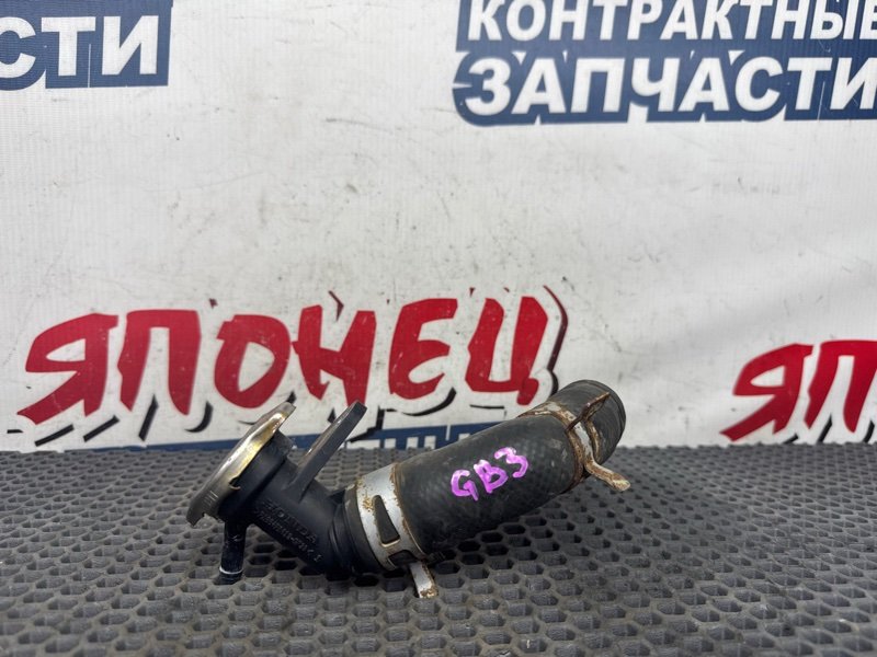 Горловина радиатора HONDA FREED GB3 L15A 2010 (б/у)