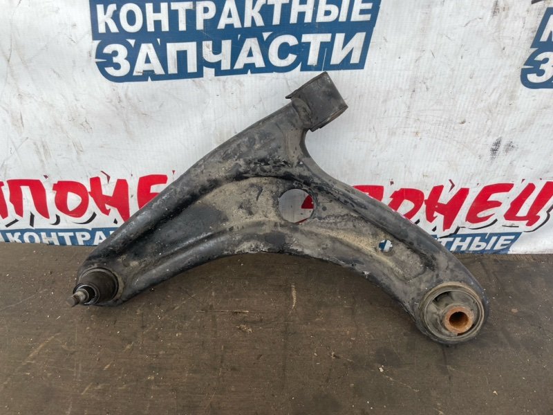 Рычаг нижний HONDA FIT GD1 L13A передний левый (б/у)