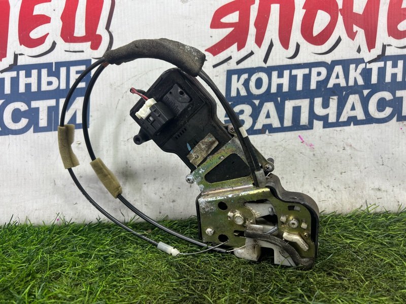 Замок двери MAZDA ATENZA GY3W L3VE задний правый (б/у)