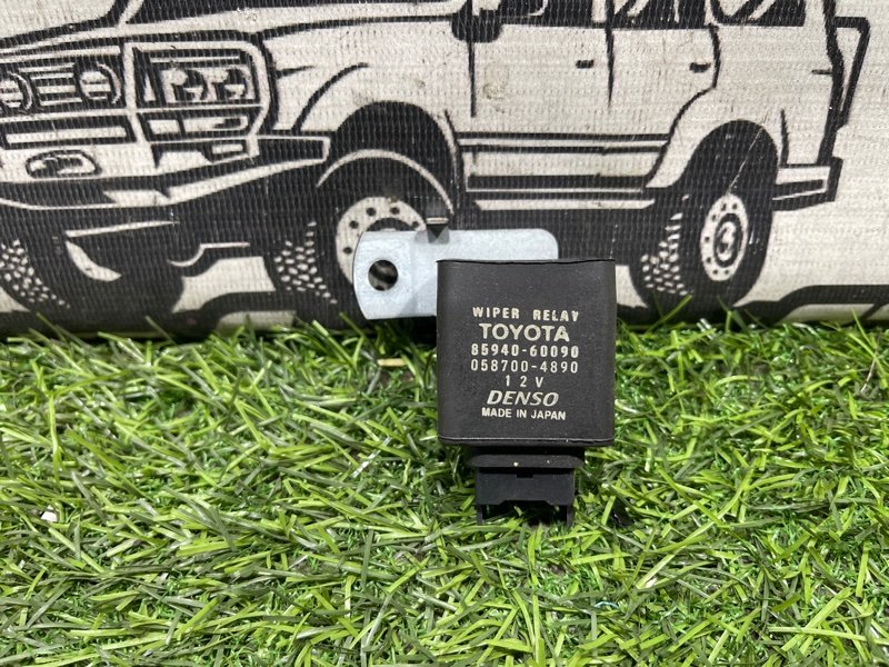 Реле дворников TOYOTA LAND CRUISER UZJ100 2UZ-FE (б/у)