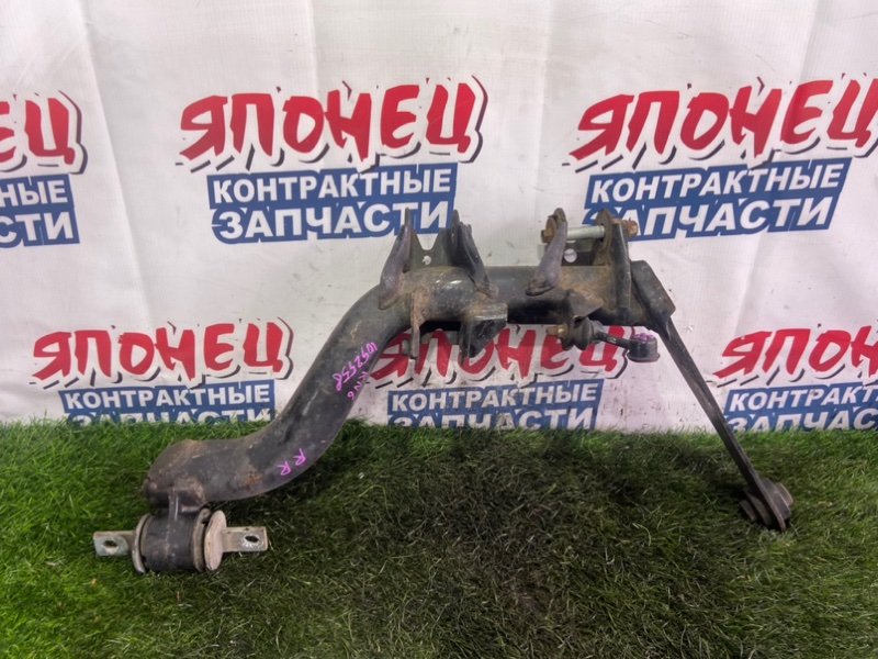 Рычаг нижний HONDA STREAM RN6 R18A задний правый (б/у)