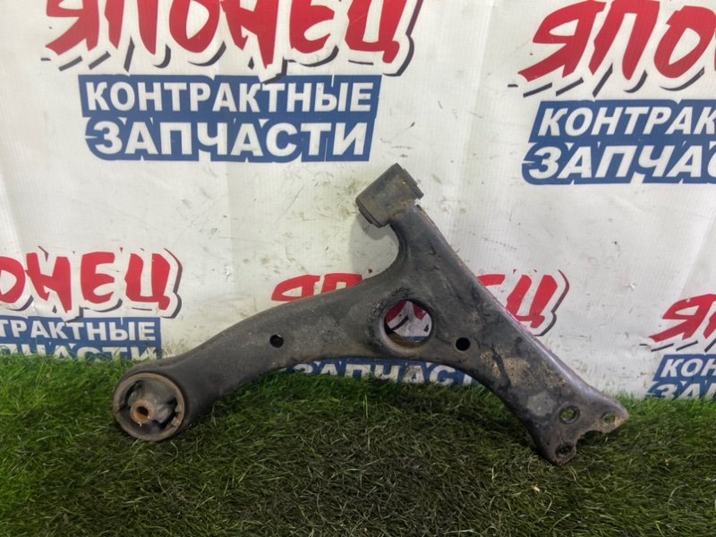 Рычаг нижний TOYOTA WISH ZGE25 2ZR-FAE передний правый (б/у)