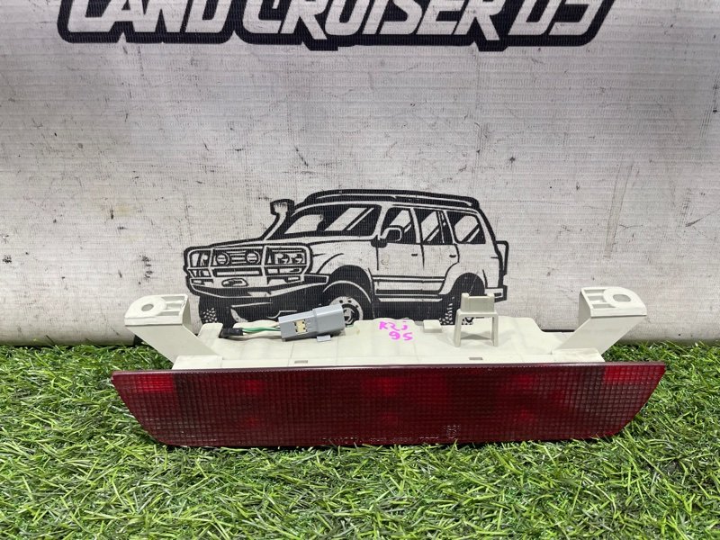 Стоп-сигнал в салоне TOYOTA LAND CRUISER PRADO RZJ95 3RZ-FE (б/у)