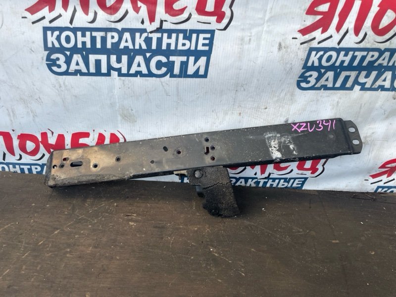 КРЕПЛЕНИЕ РАДИАТОРА TOYOTA DYNA XZU341 S05D (б/у)