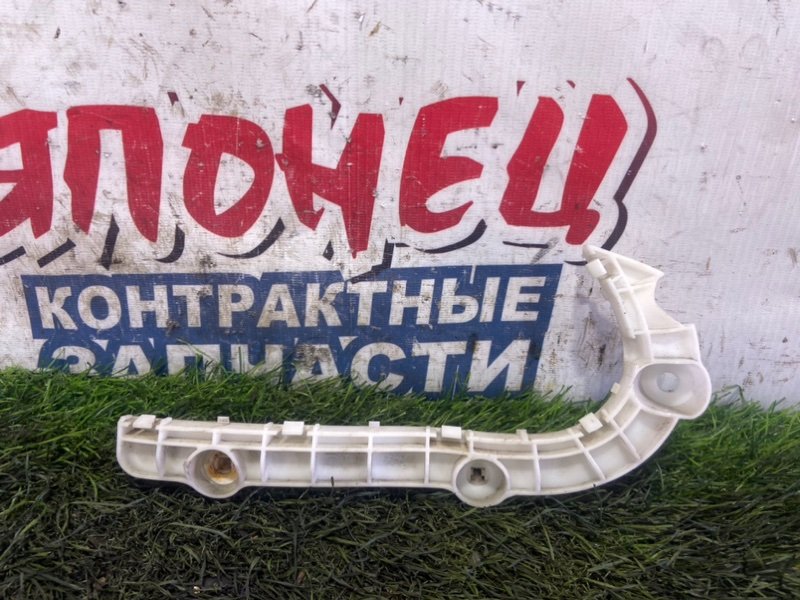 Крепление бампера MITSUBISHI OUTLANDER CW5W 4B12 переднее правое (б/у)
