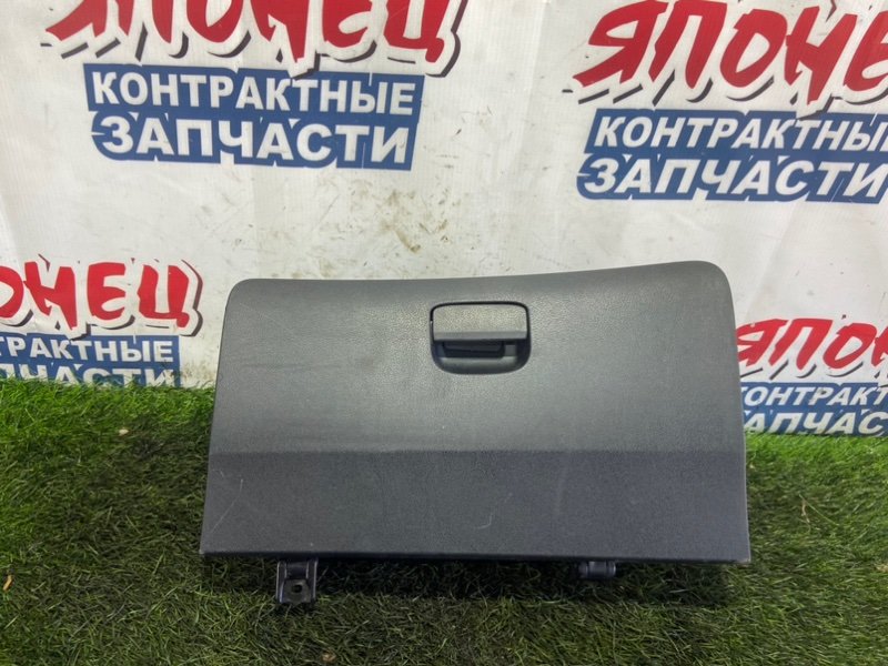 Бардачок HONDA FIT SHUTTLE GG8 L15A (б/у)