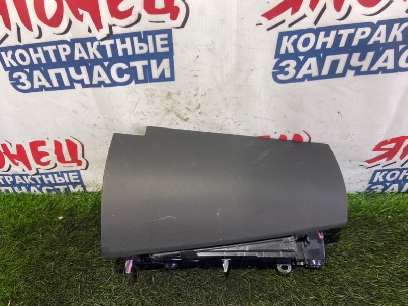 Бардачок TOYOTA PRIUS NHW20 1NZ-FXE (б/у)