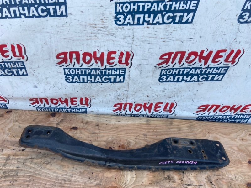 Балка продольная TOYOTA WISH ZGE25 2ZR-FAE передняя (б/у)
