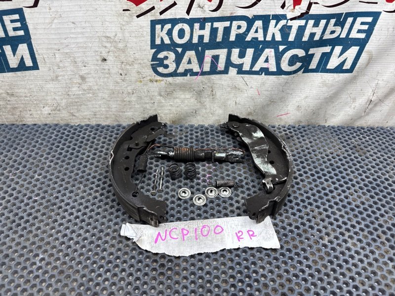 Механизм стояночного тормоза TOYOTA RACTIS NCP100 1NZ-E задний правый (б/у)