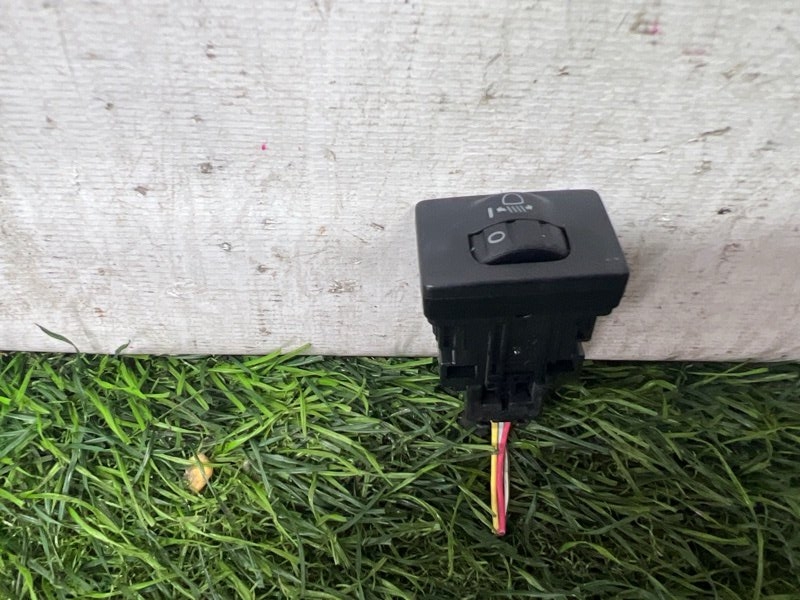 Кнопка корректора фар TOYOTA VITZ NCP95 2NZ-FE (б/у)