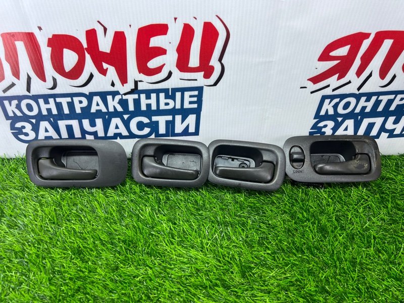 Ручка двери внутренняя HONDA CR-V RD5 K20A (б/у)