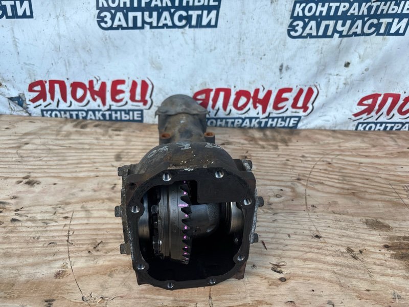 Редуктор SUBARU LEGACY BE5 EJ208 задний (б/у)