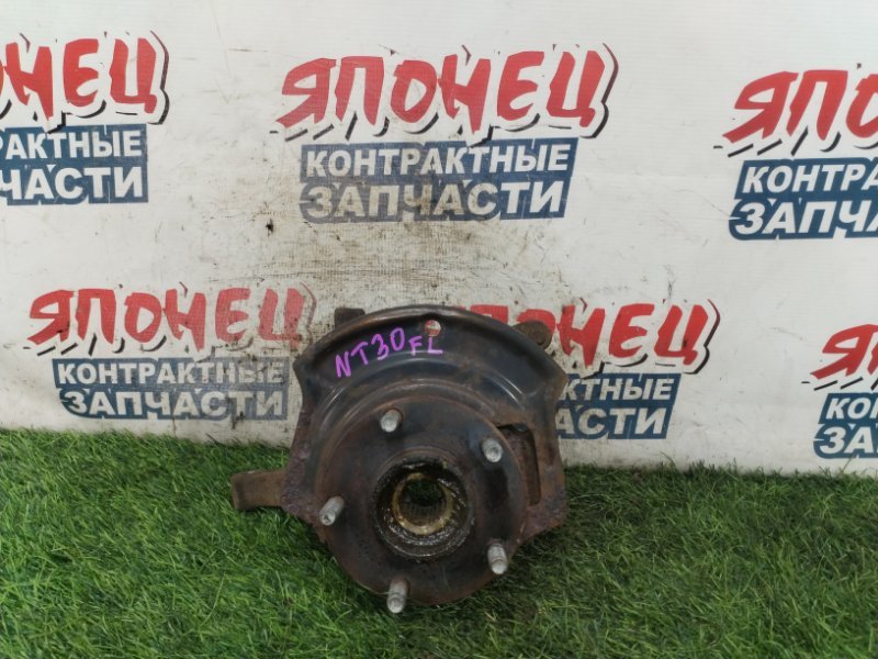 Ступица NISSAN X-TRAIL NT30 QR20DE передняя левая (б/у)