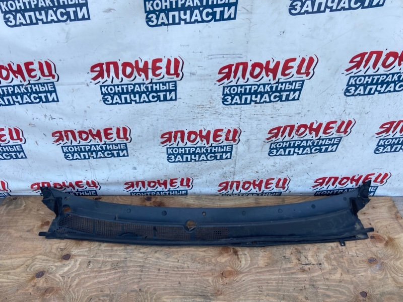 Планка под дворники HONDA STEPWGN RF1 B20B (б/у)