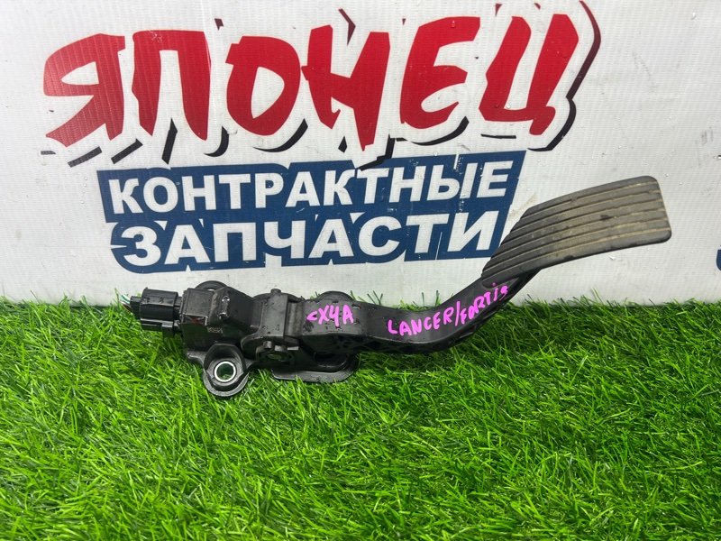 Педаль газа MITSUBISHI GALANT FORTIS CY4A 4B11 (б/у)