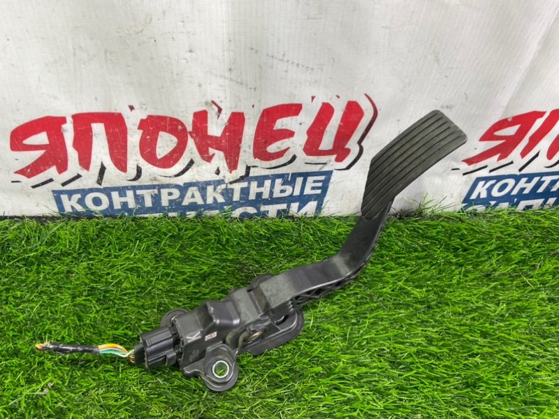 Педаль газа MITSUBISHI OUTLANDER CW5W 4B12 (б/у)