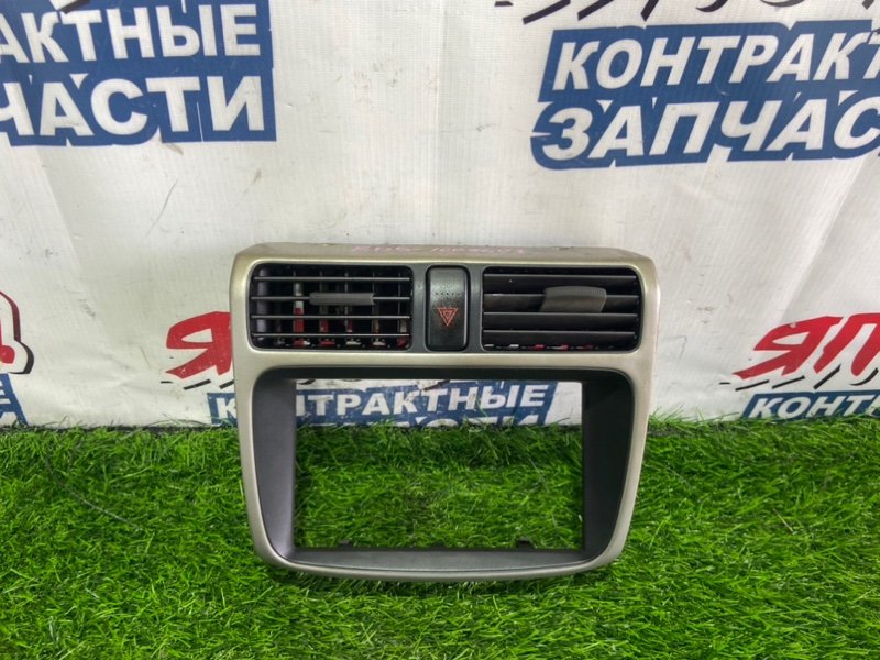 Консоль магнитофона HONDA CR-V RD5 K20A (б/у)