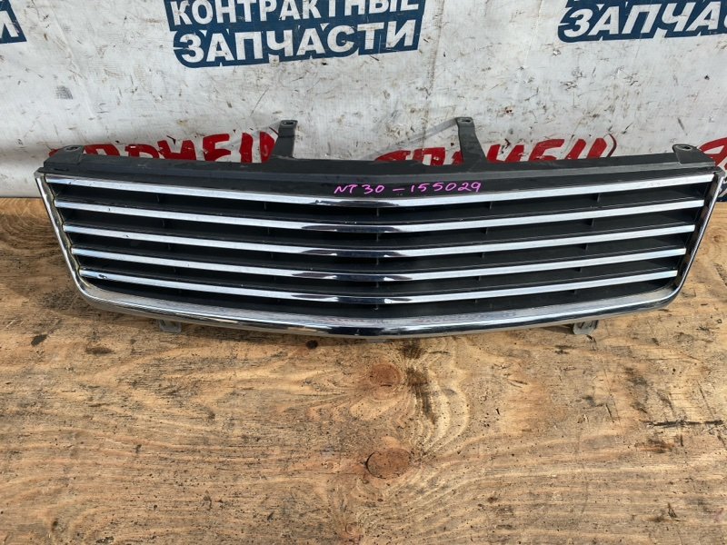 Решетка радиатора NISSAN X-TRAIL NT30 QR20DE (б/у)