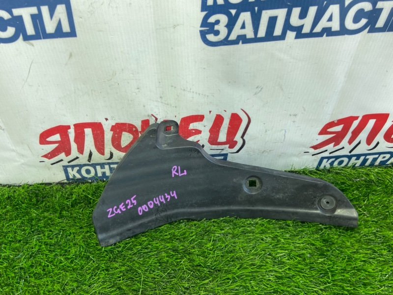 Подкрылок TOYOTA WISH ZGE25 2ZR-FAE задний левый (б/у)