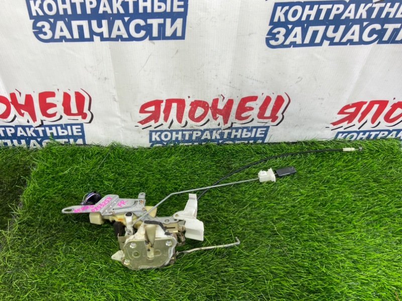 Замок двери TOYOTA FUNCARGO NCP20 2NZ-FE передний правый (б/у)