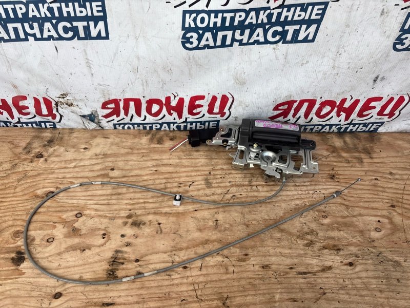 Ручка двери внутренняя TOYOTA ALPHARD MNH15 1MZ-FE задняя правая (б/у)
