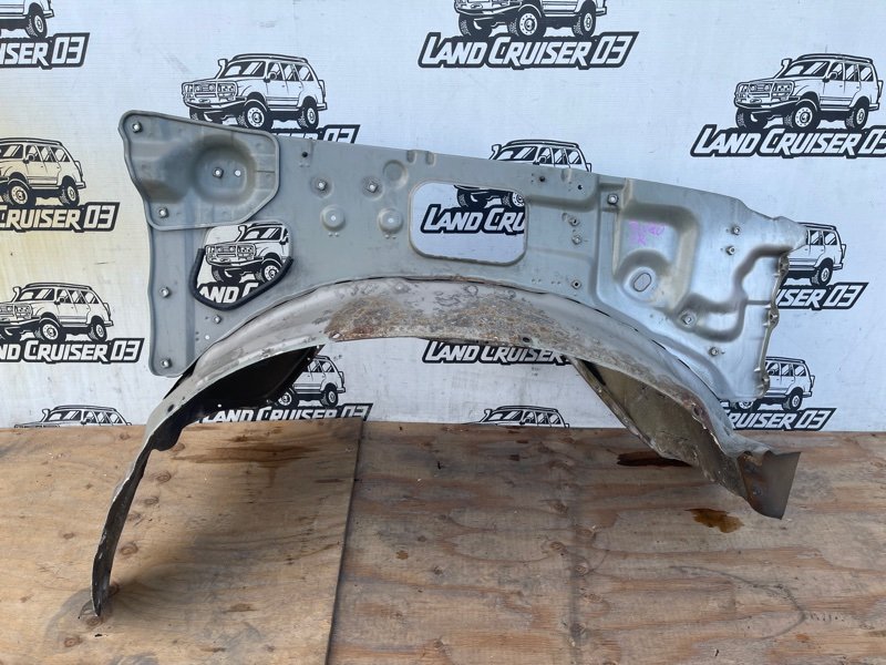 Подкрылок TOYOTA LAND CRUISER HZJ81 1HZ передний правый (б/у)
