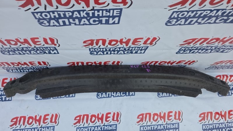Абсорбер бампера TOYOTA RACTIS NCP125 1NZ-FE 2012 передний (б/у)