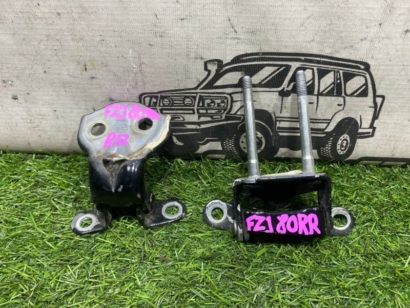 Петля двери TOYOTA LAND CRUISER FZJ80 1FZ-FE задняя правая (б/у)