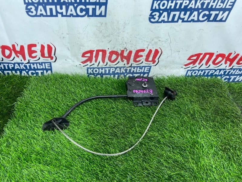 Крепление запасного колеса TOYOTA WISH ZGE25 2ZR-FAE (б/у)