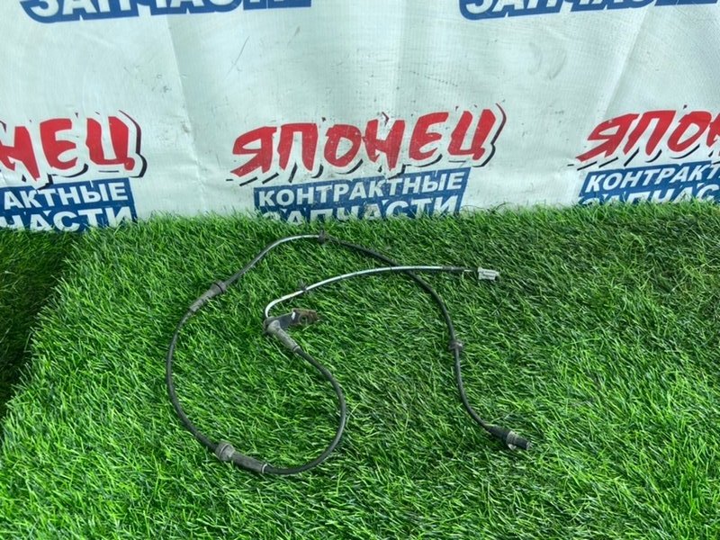 Датчик abs NISSAN SERENA CC25 MR20DE задний правый (б/у)