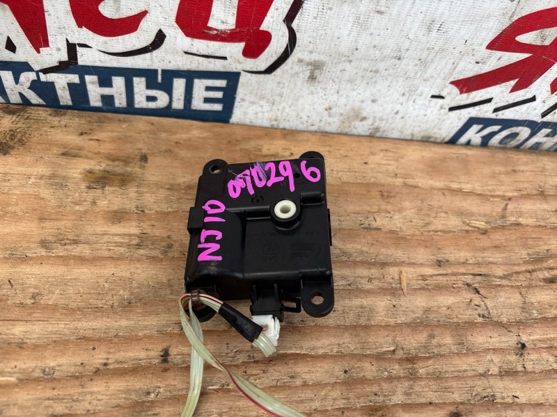 Сервопривод заслонок печки NISSAN DUALIS NJ10 MR20DE (б/у)