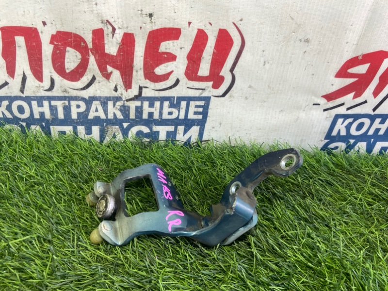 Ролик раздвижной двери SUZUKI SOLIO MA15S K12B задний правый (б/у)