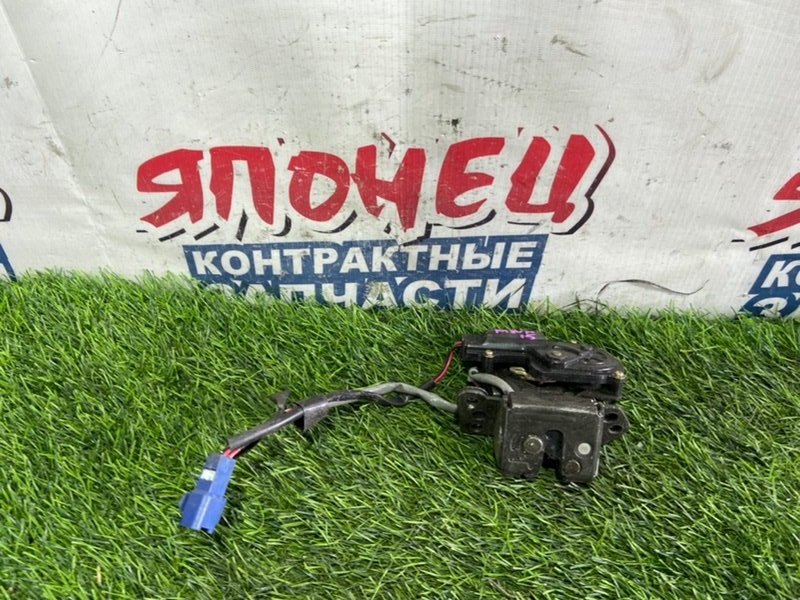 Замок багажника TOYOTA ALPHARD MNH15 1MZ-FE (б/у)