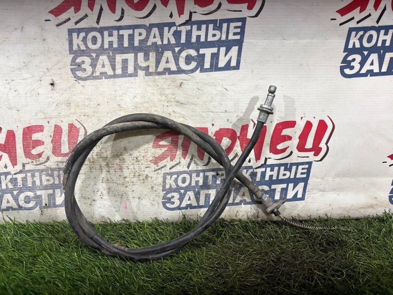 Тросик ручника NISSAN MARCH AK12 CR12DE правый (б/у)