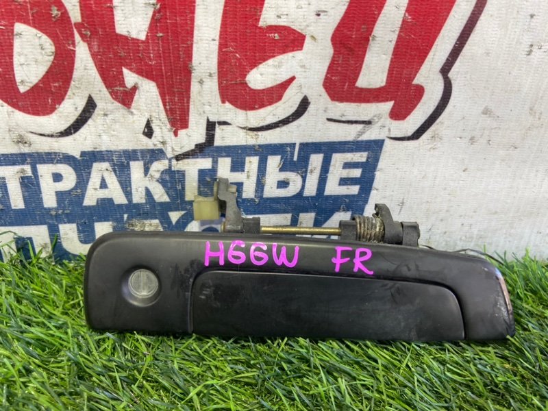 Ручка двери внешняя MITSUBISHI PAJERO IO H66W 4G93 передняя правая (б/у)