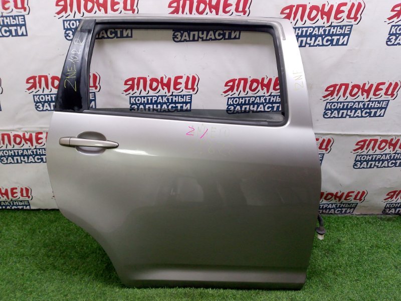 Дверь TOYOTA WISH ZNE10 1ZZ-FE 2006 задняя правая (б/у)