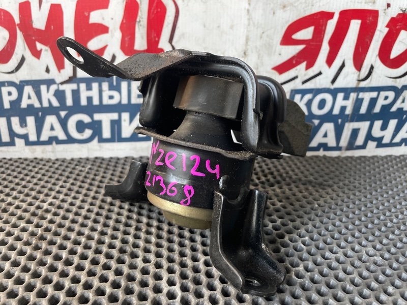Подушка двигателя TOYOTA COROLLA RUNX NZE124 1NZ-FE 2001 правая (б/у)