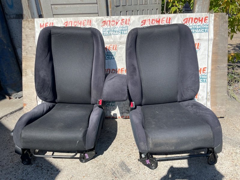 Сиденье HONDA STREAM RN6 R18A переднее (б/у)