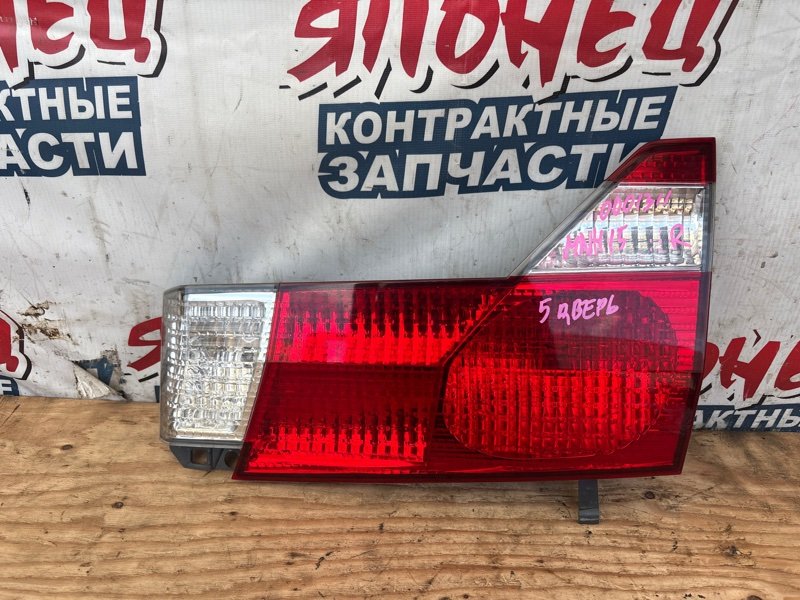 Вставка багажника TOYOTA ALPHARD MNH15 1MZ-FE 2002 правая (б/у)