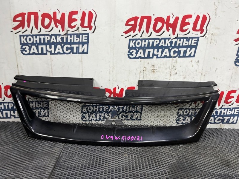 Решетка радиатора MITSUBISHI OUTLANDER CW5W 4B12 2010 (б/у)